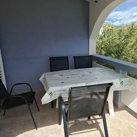 In - Insel 7502 Appartement Vir