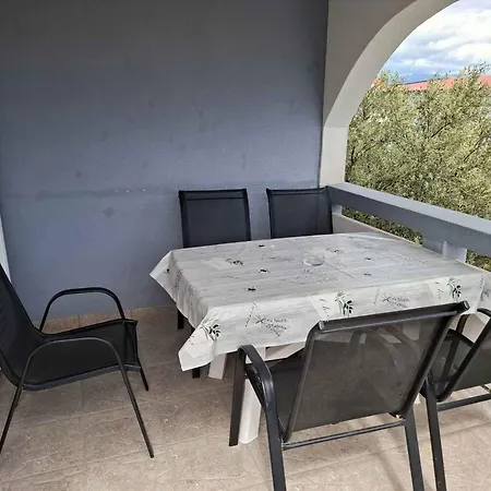 Apartament In Vir/insel 7502 *