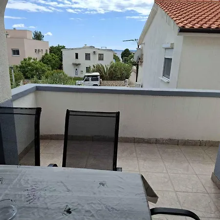 In - Insel 7502 Appartement Vir