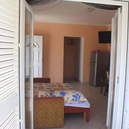 In Vir/insel 7502 Apartment